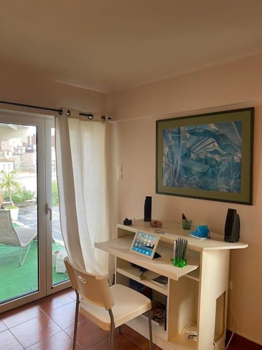 Sacred Way Rooftop Apartment Athens