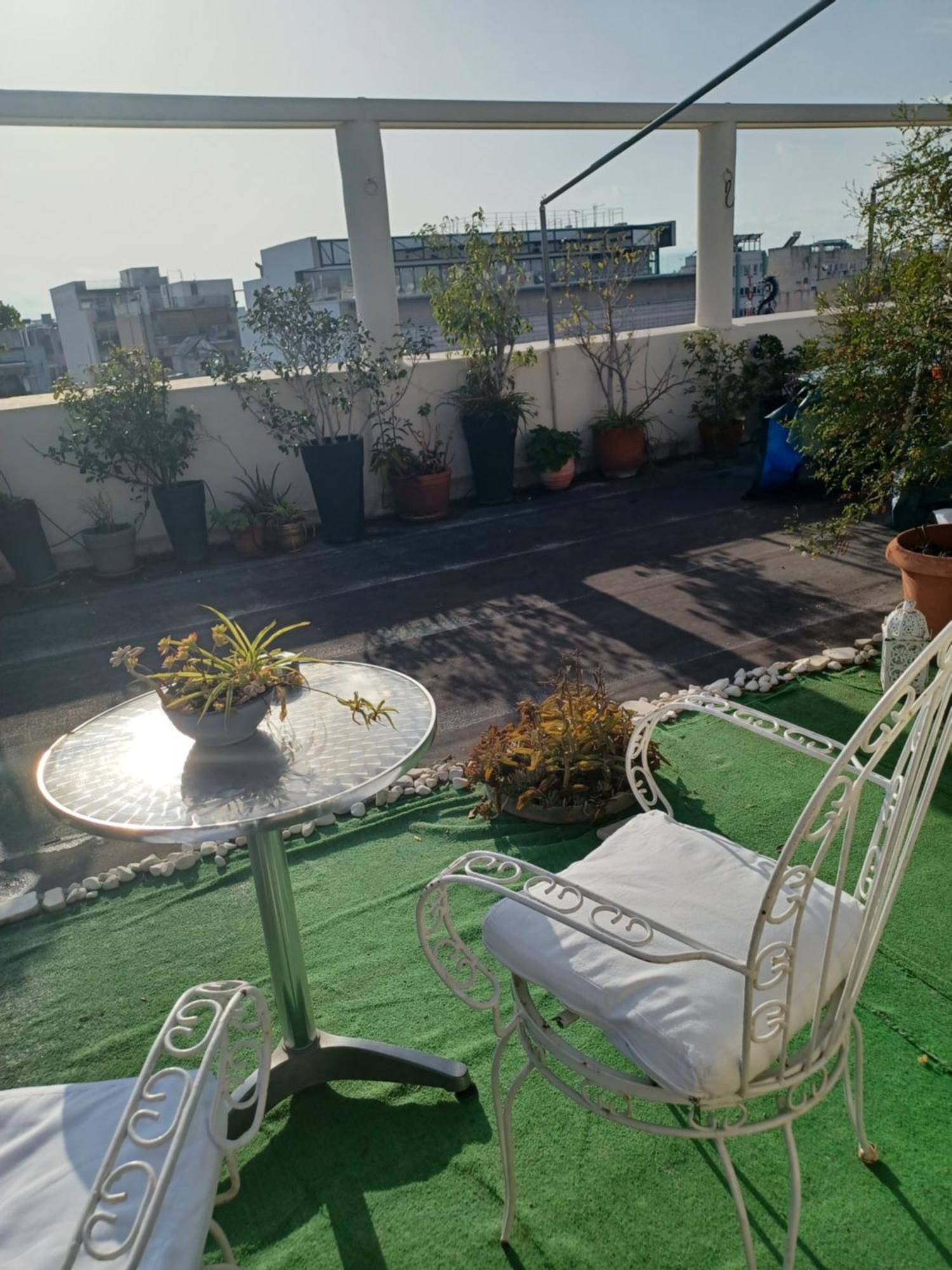 Sacred Way Rooftop Apartment *
